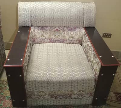 Sofa Set 3 pieces for sale.
