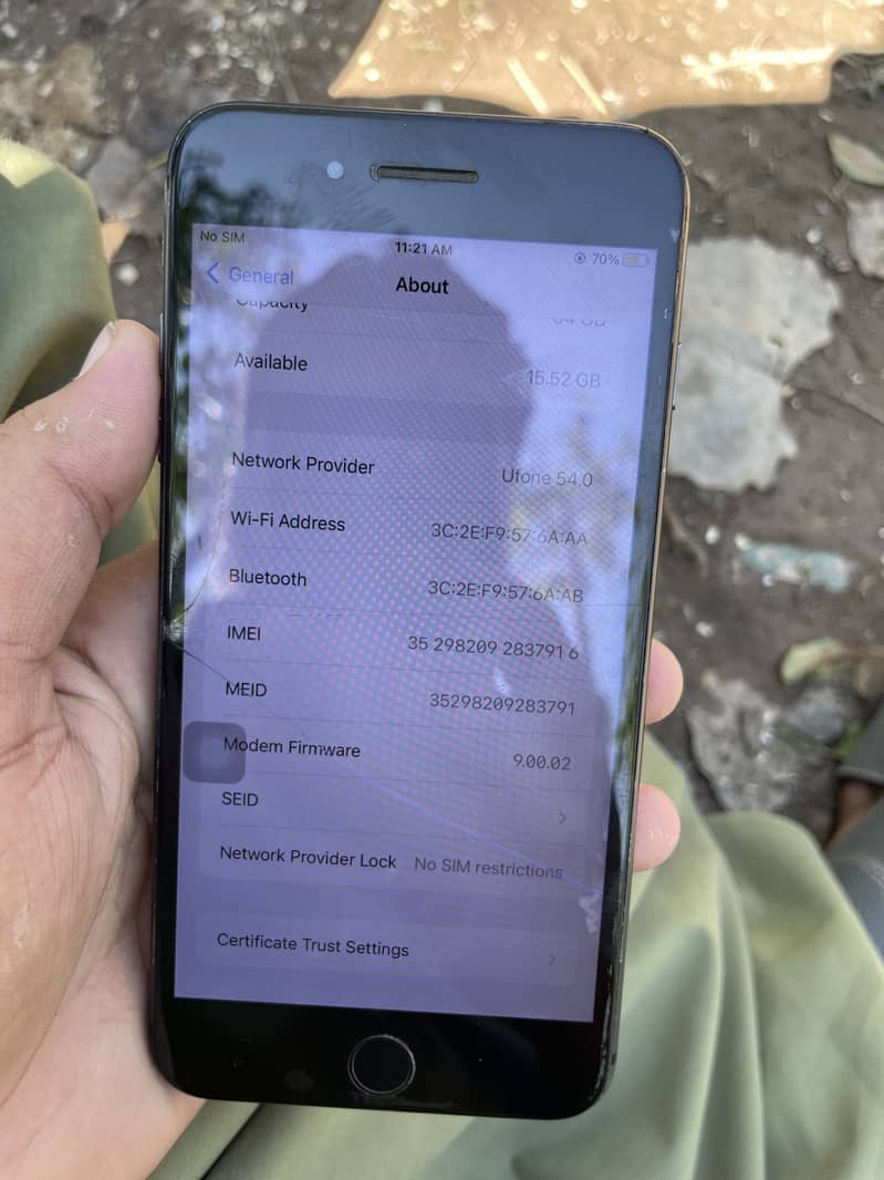 Apple iPhone 8 Plus 6