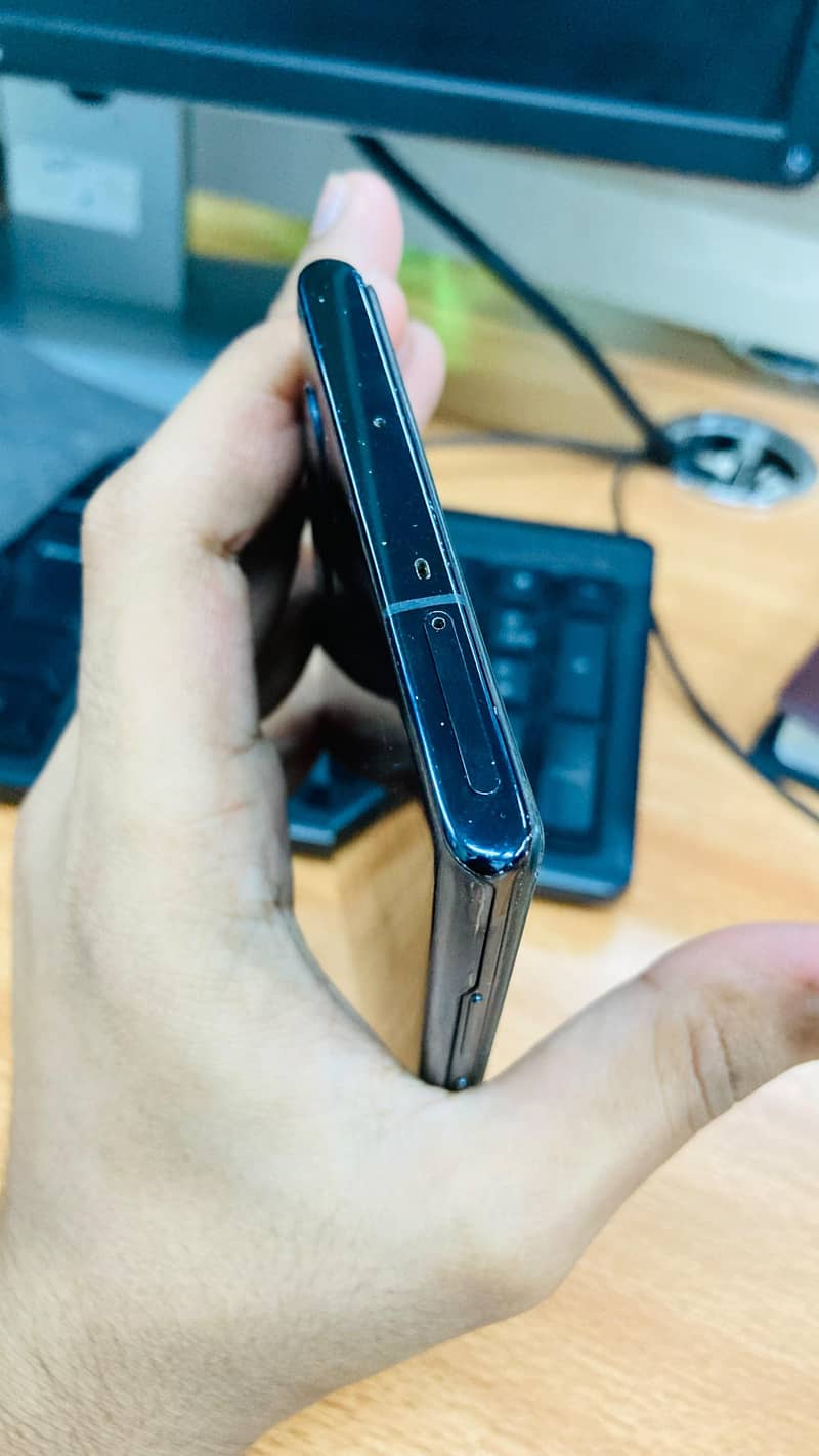 Samsung Mobile Note 10 Plus 4