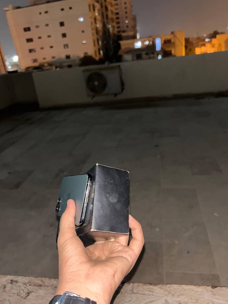 iPhone 11 pro pta 4