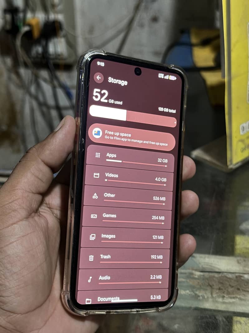 Google Pixel 8 3