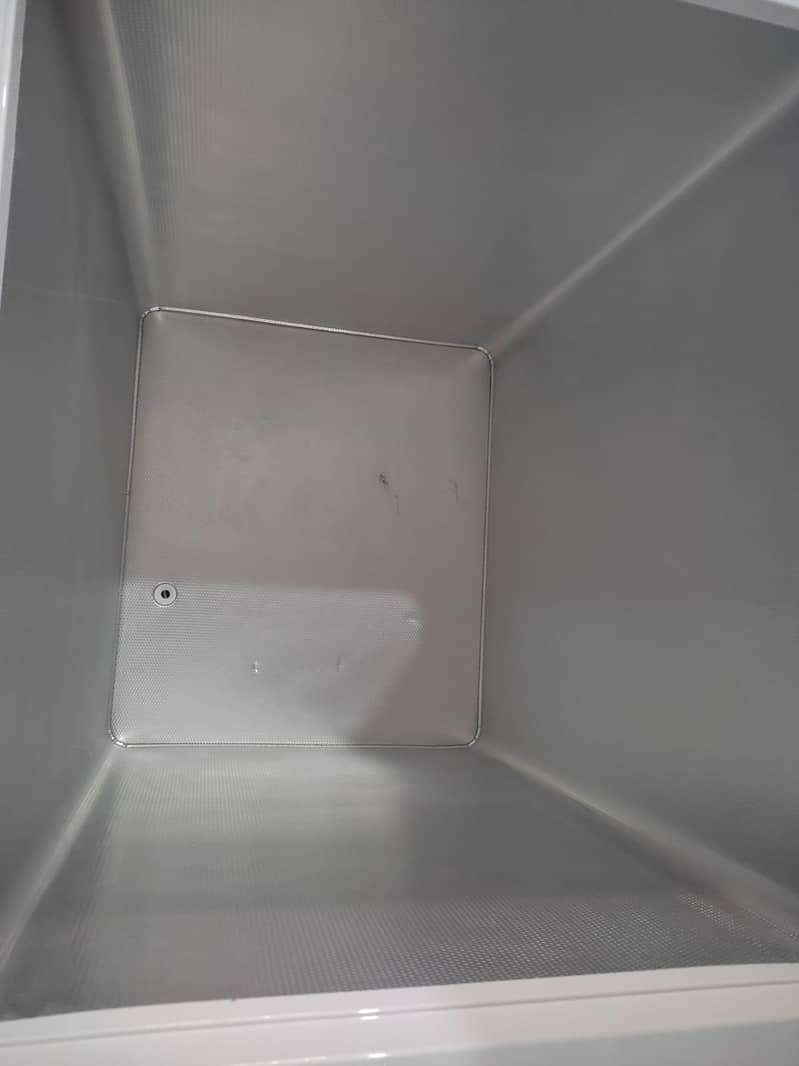 freezer 2