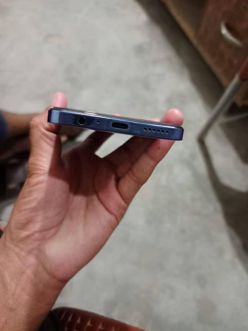 Tecno CAMON 20 Pro 4