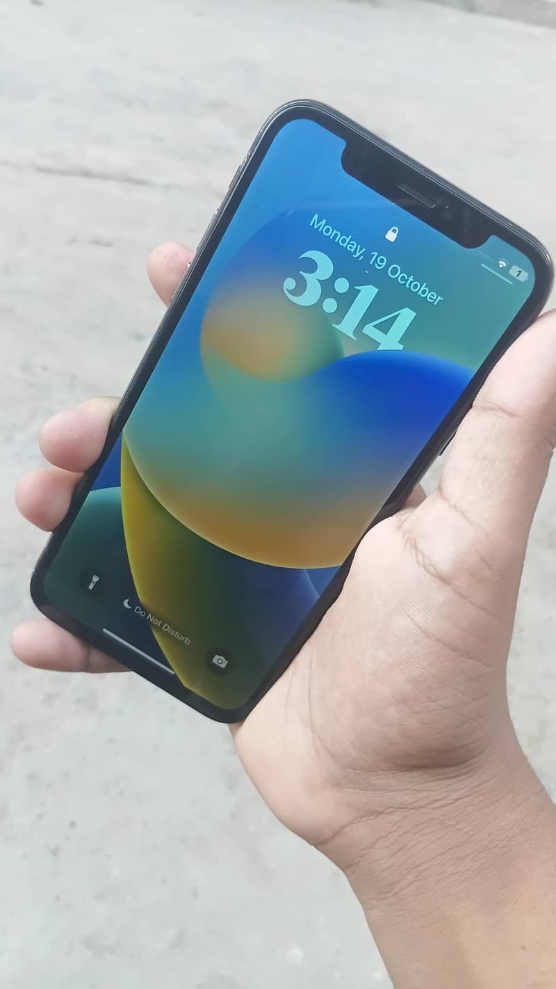 Apple iPhone X 1