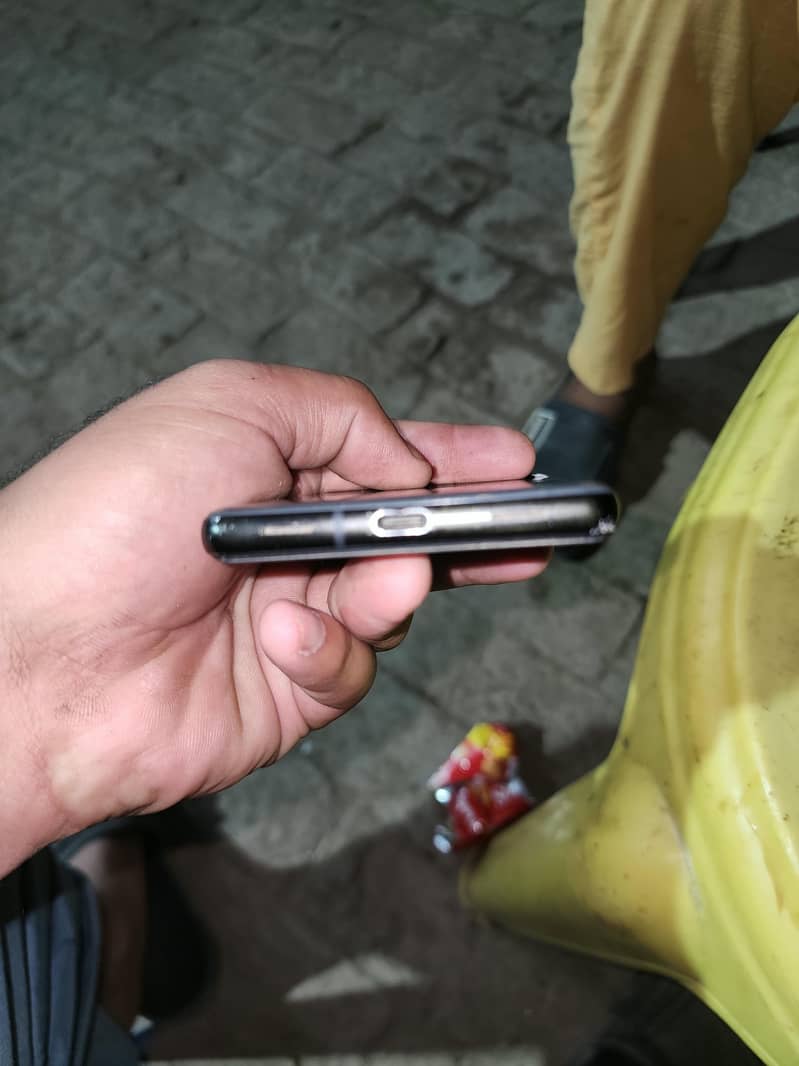 Google Pixel 6a 4