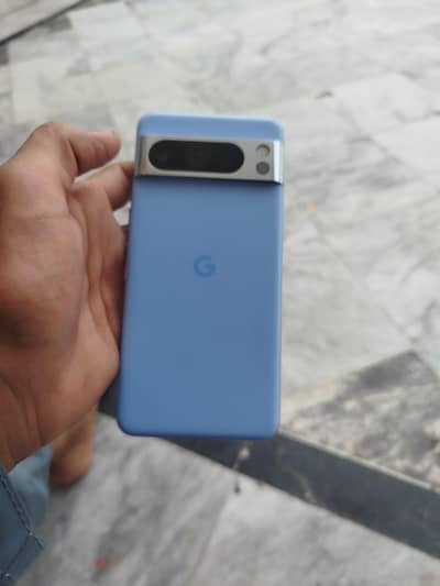 Google Pixel 8 Pro