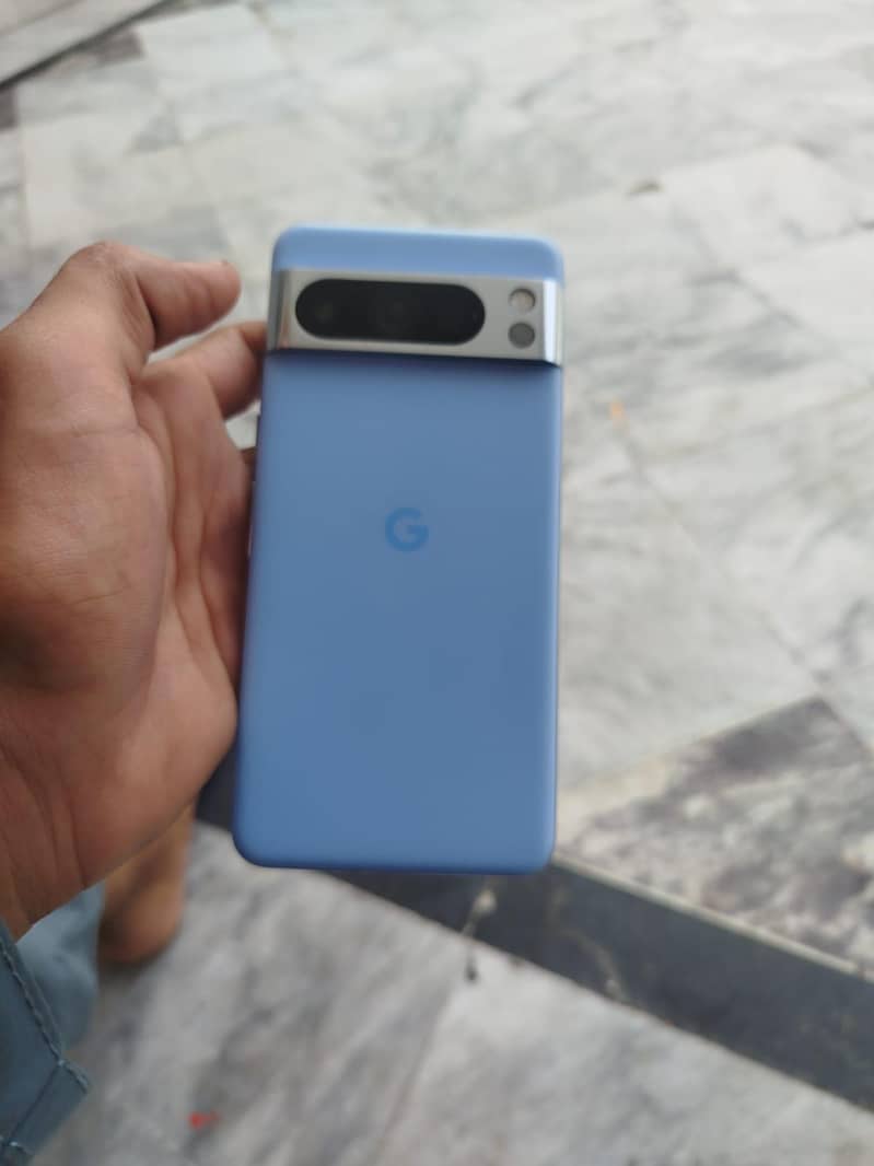 Google Pixel 8 Pro 0