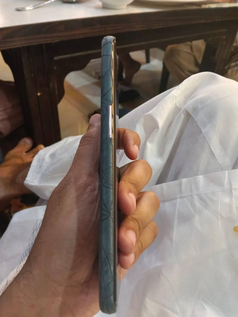 One Plus 9 Pro 4