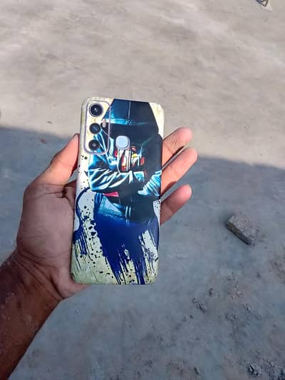 Infinix Hot 11