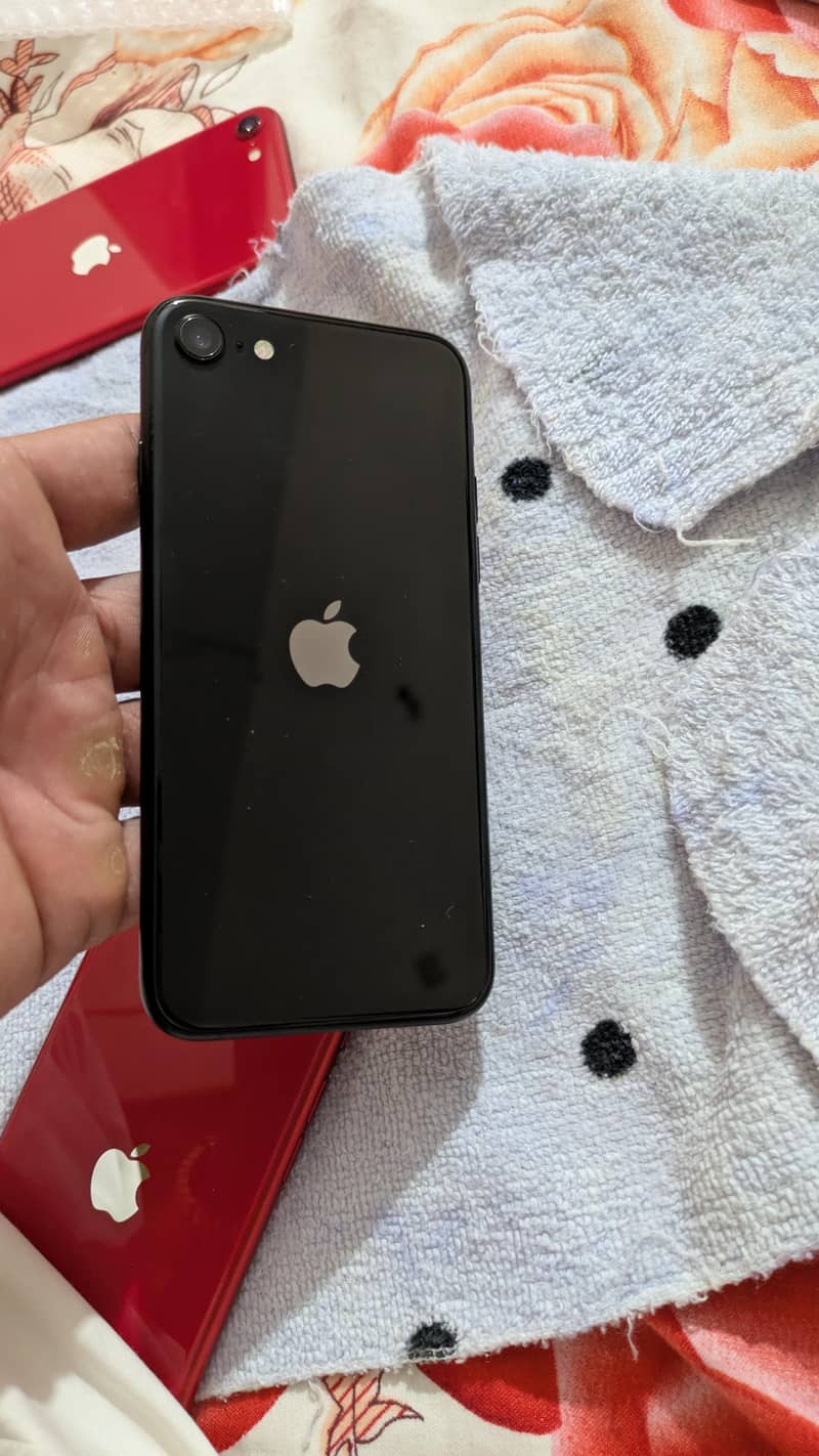 Apple iPhone SE 4