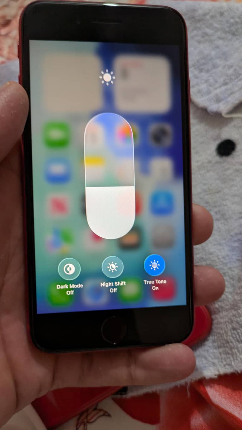 Apple iPhone SE 16