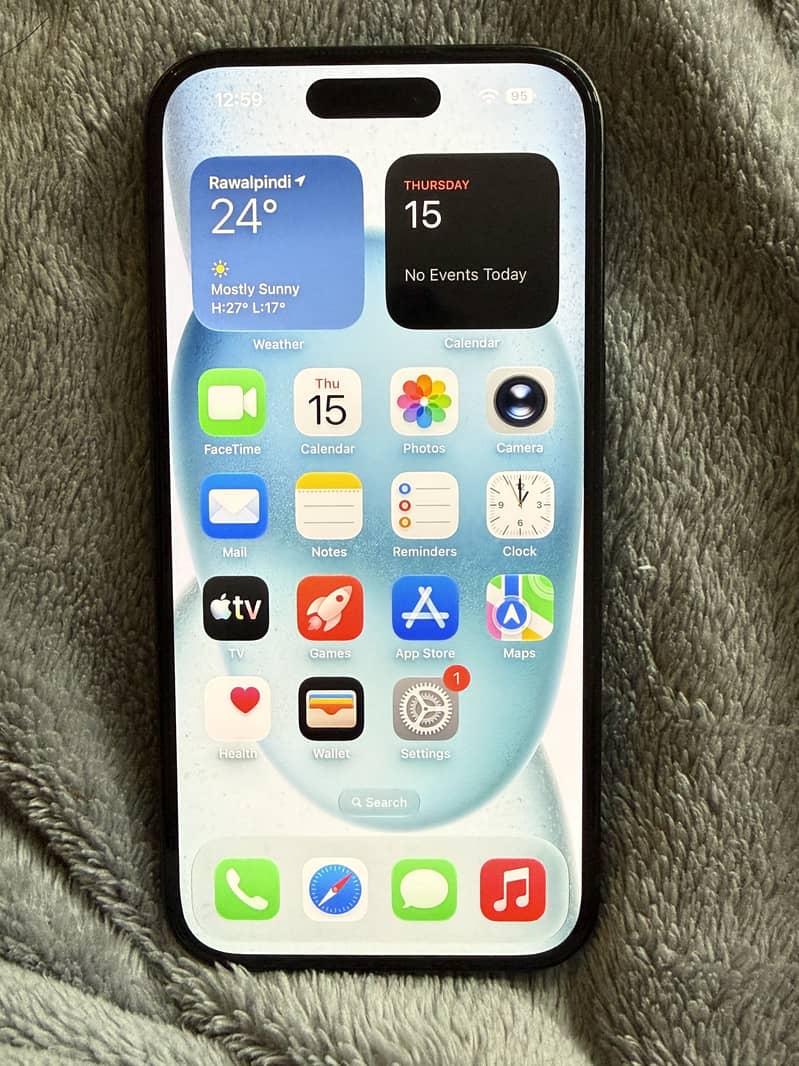 Apple iPhone 15 1