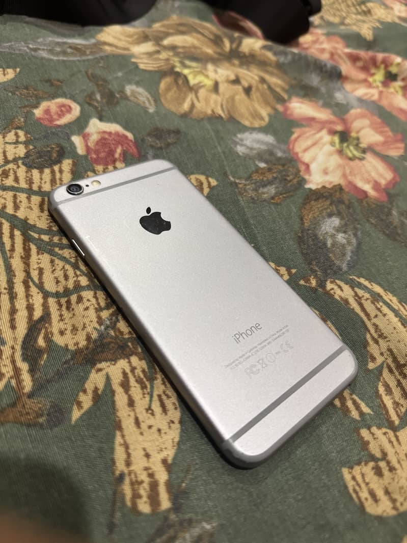 Apple iPhone 6 2