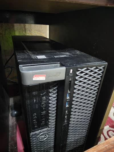 Dell Precision 5820 Tower