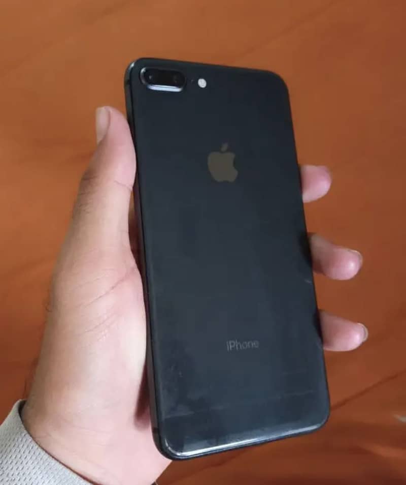 Apple iPhone 8 Plus 7