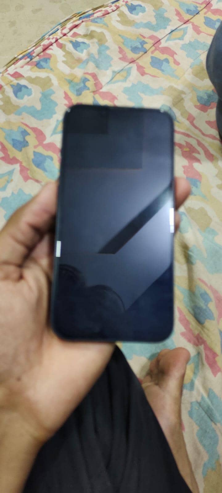Apple iPhone 13 2