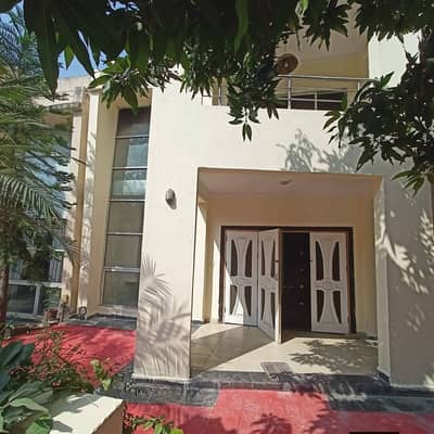 Safari Home sector B 8 Marla 3 bedroom Available for rent with Gass Rent Finel 85k