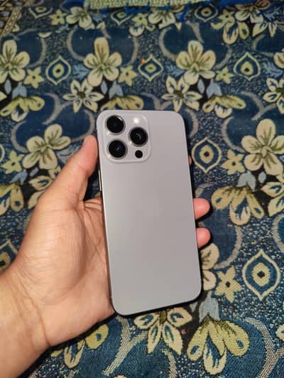 Apple iPhone 15 Pro Max