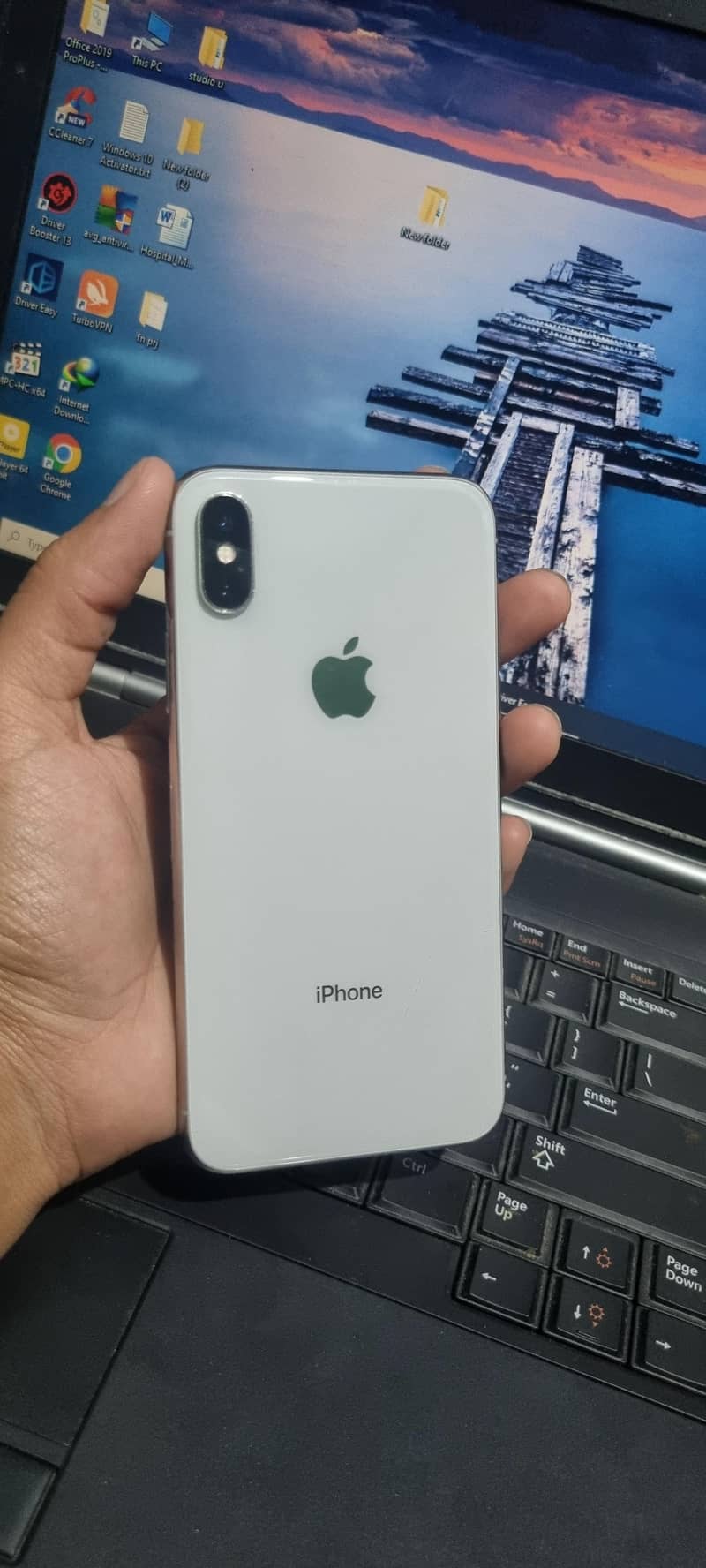 Apple iPhone X 0