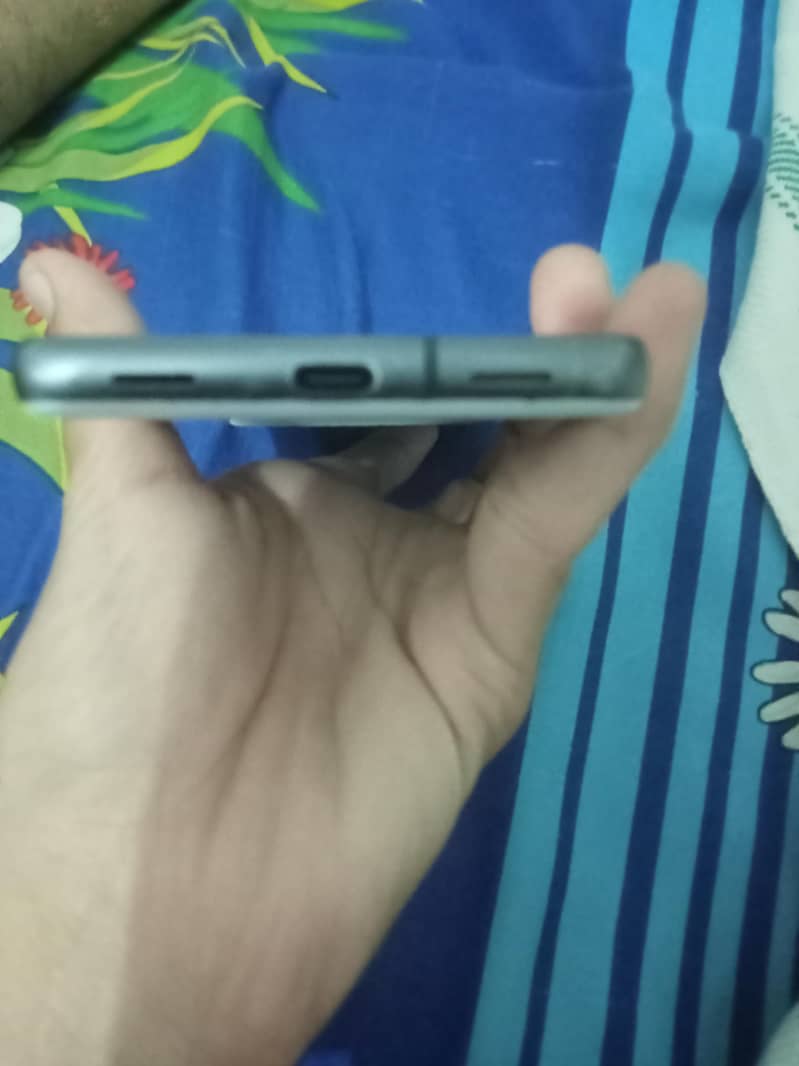 Google Pixel 7a 3