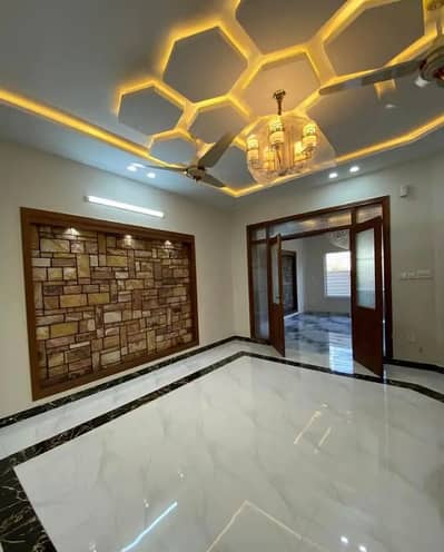 10 Marla Ground Portion For Rent
