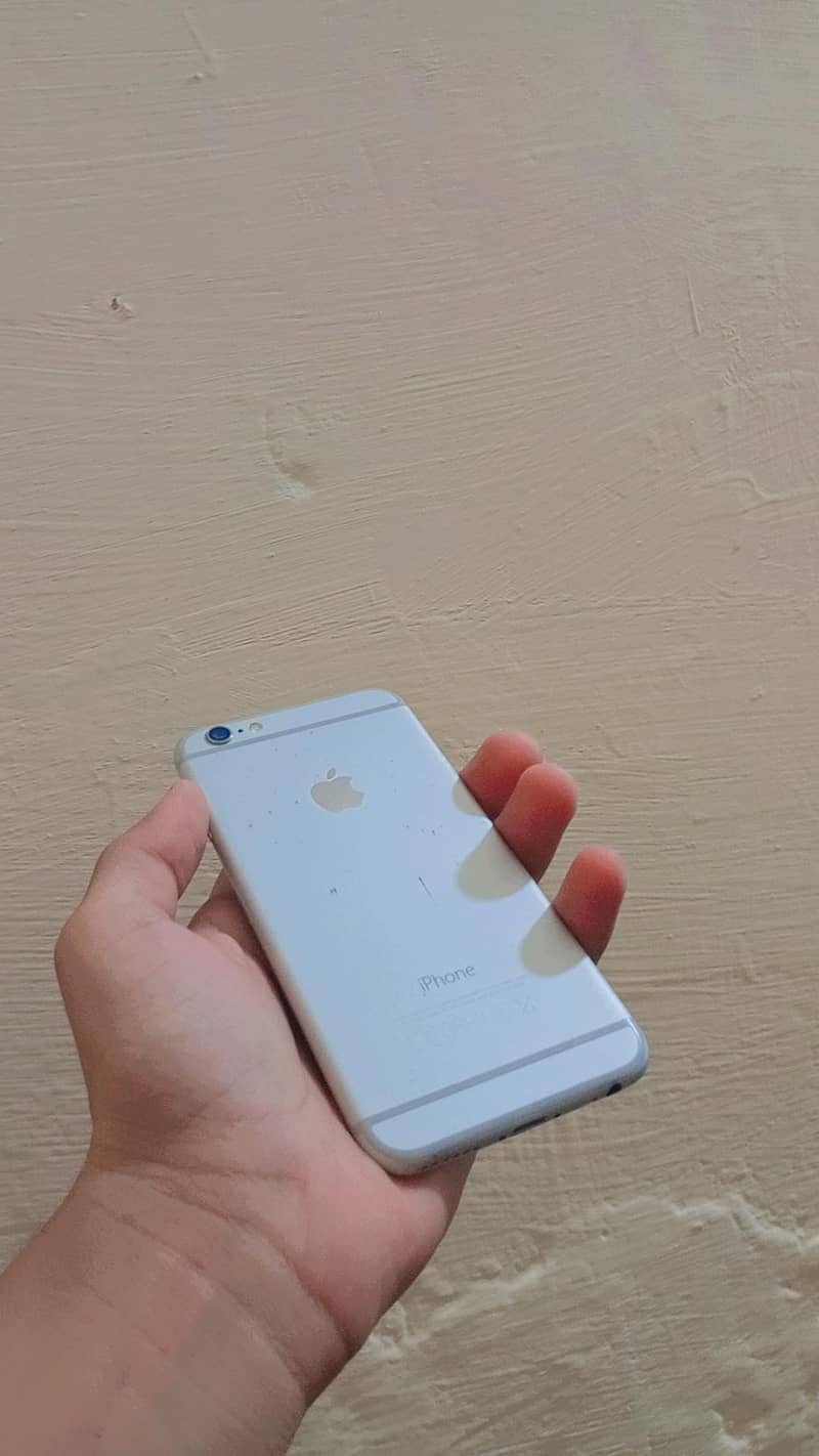 Apple iPhone 6 0