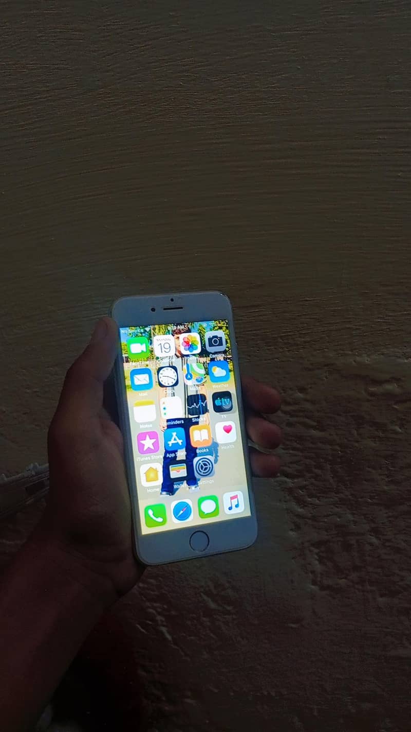 Apple iPhone 6 4