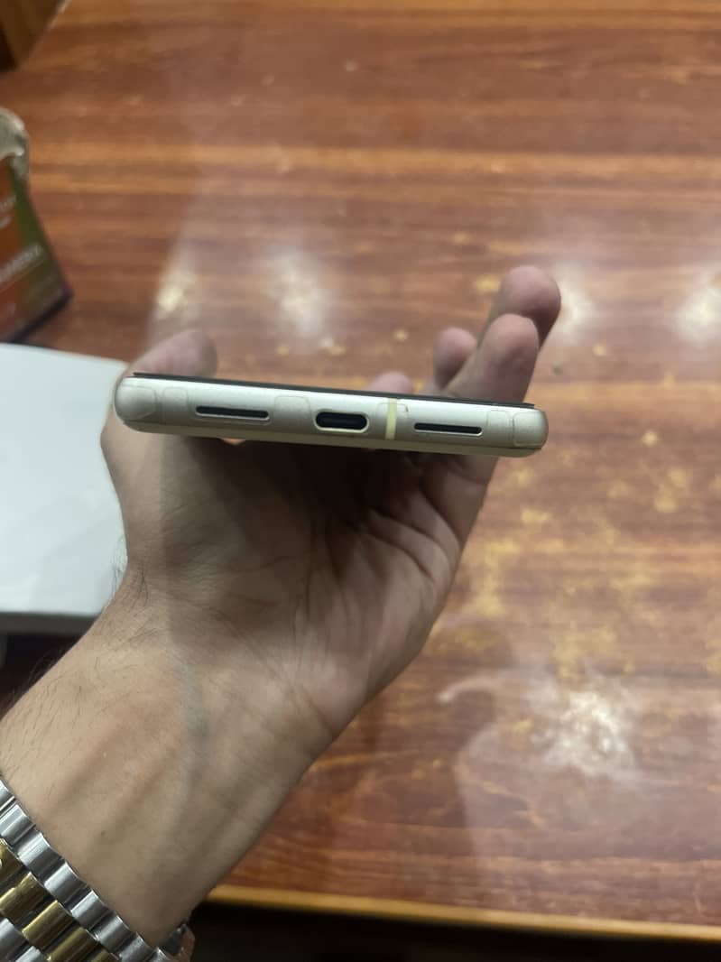 Google Pixel 7 2