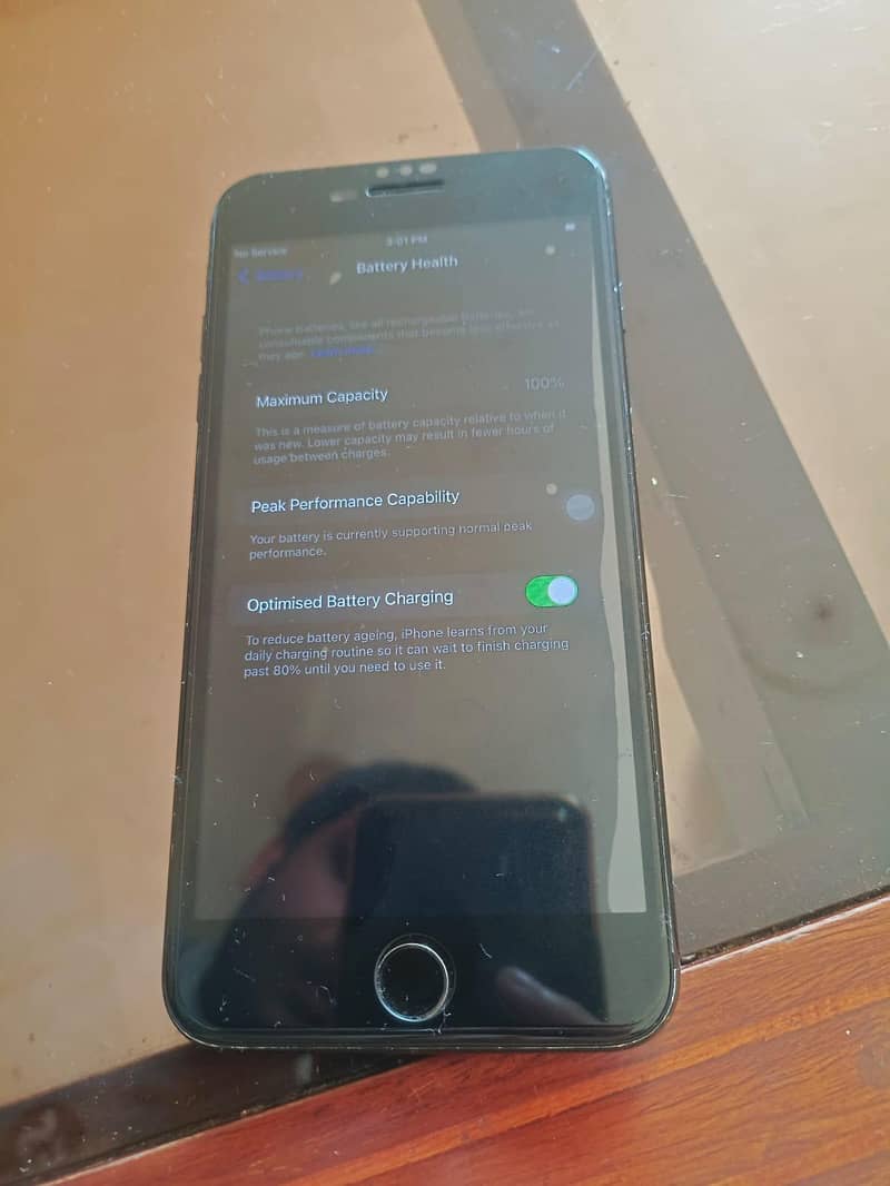 Apple iPhone 7 Plus 2