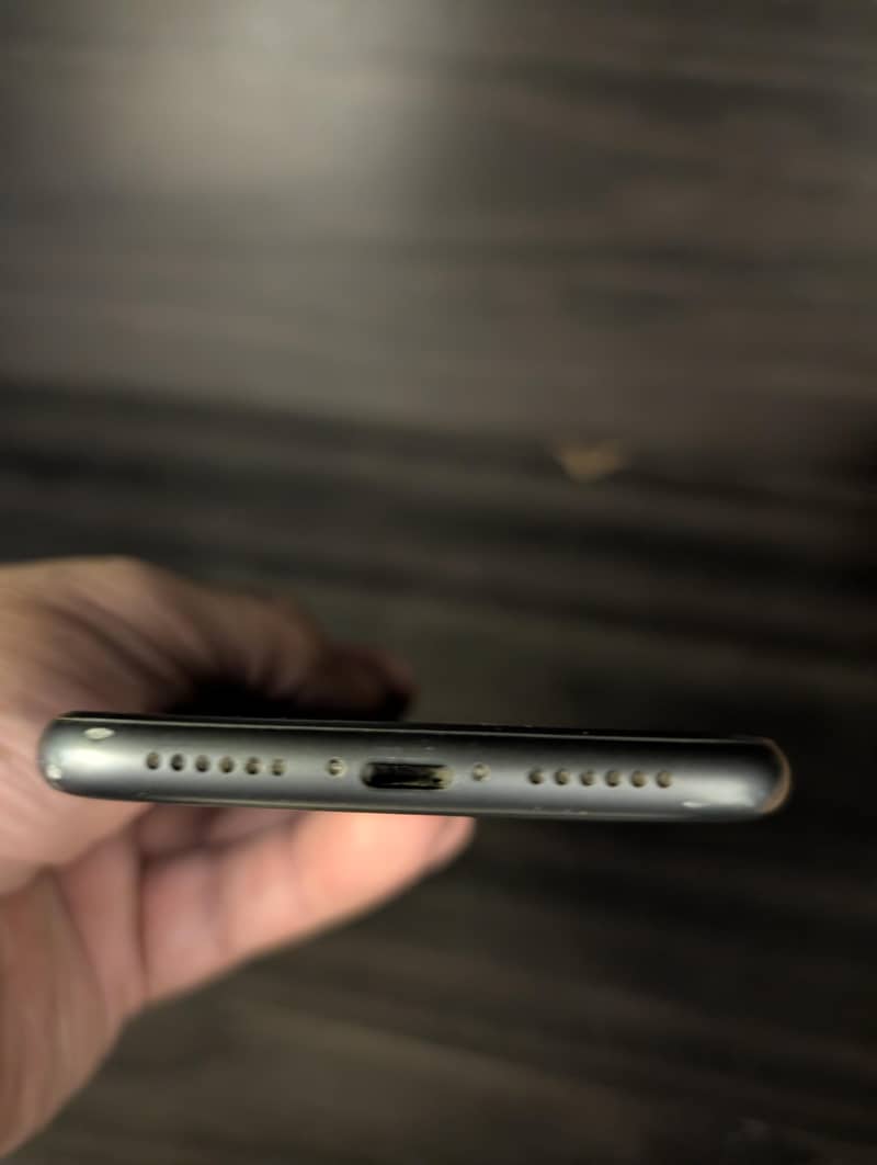 Apple iPhone 11 2