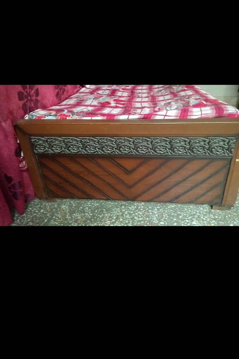 single bed 4