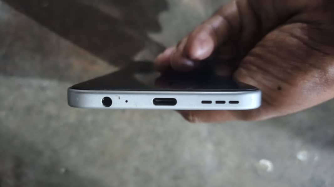 Tecno Spark 40 Pro 1