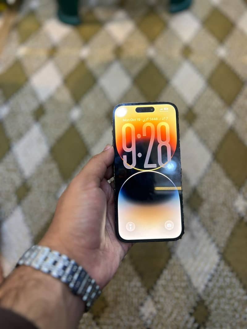 Apple iPhone 14 Pro 2