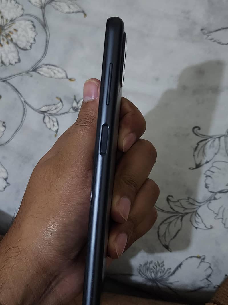 Samsung Mobile A12 4