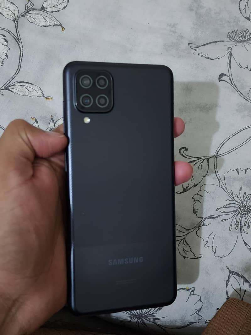 Samsung Mobile A12 5