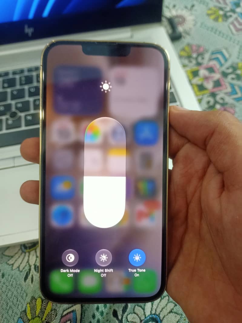 iPhone 13 Pro 6
