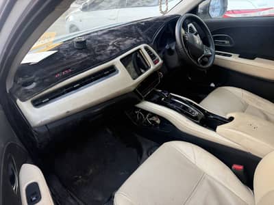 HONDA VEZEL 2014. Z SENSING PACKAGE FULL OPTION