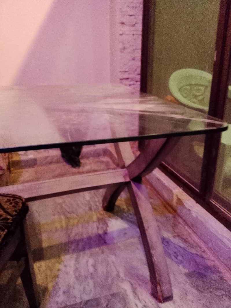 dinning table 0