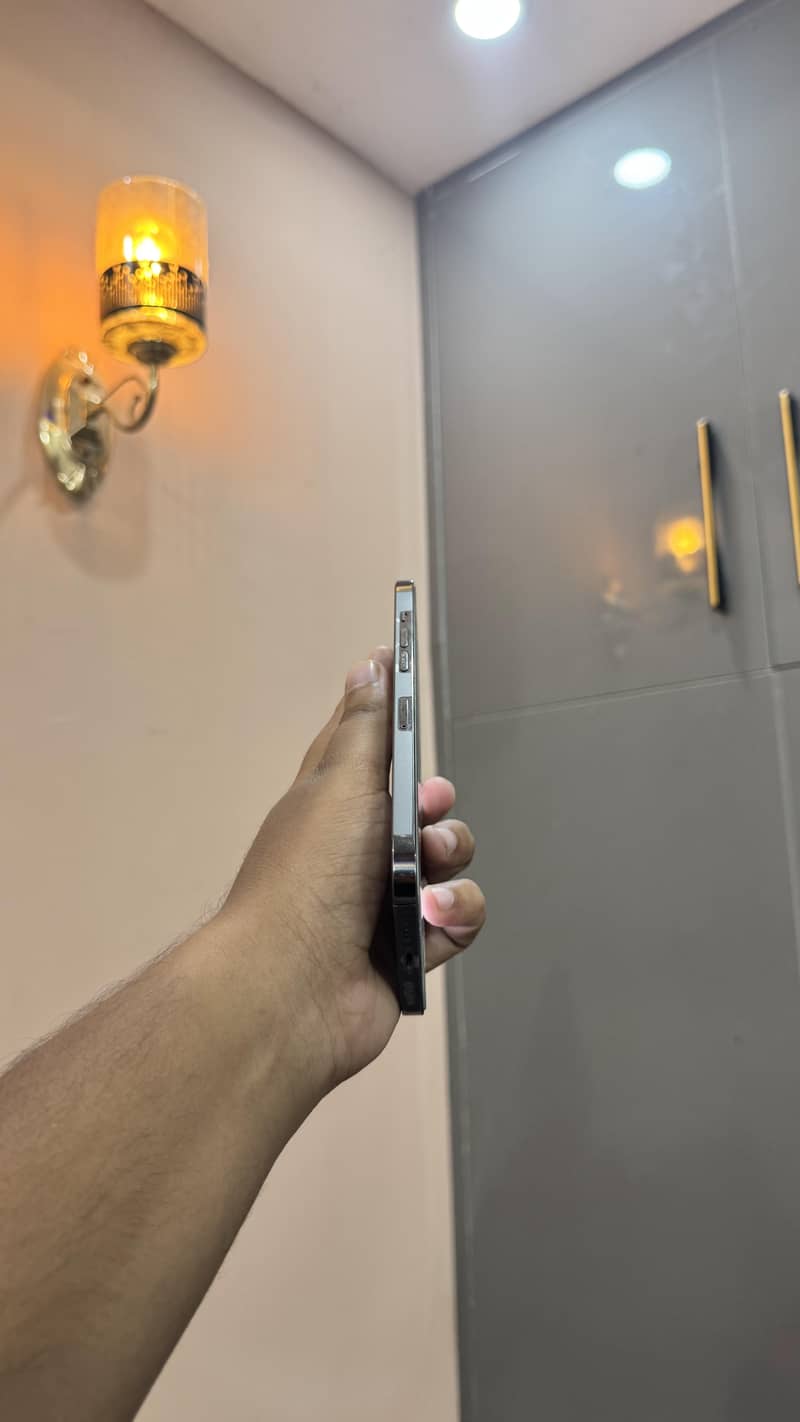 Apple iPhone 12 Pro Max 7