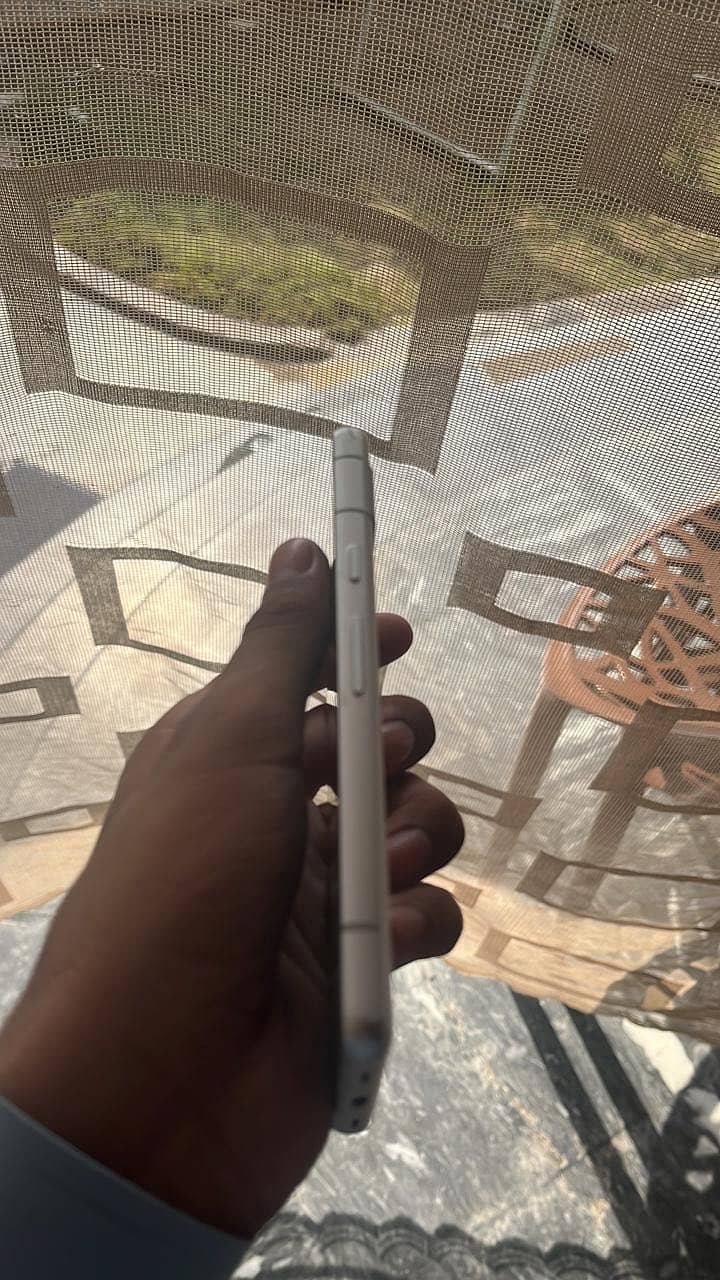 Google Pixel 7a 8/128 3