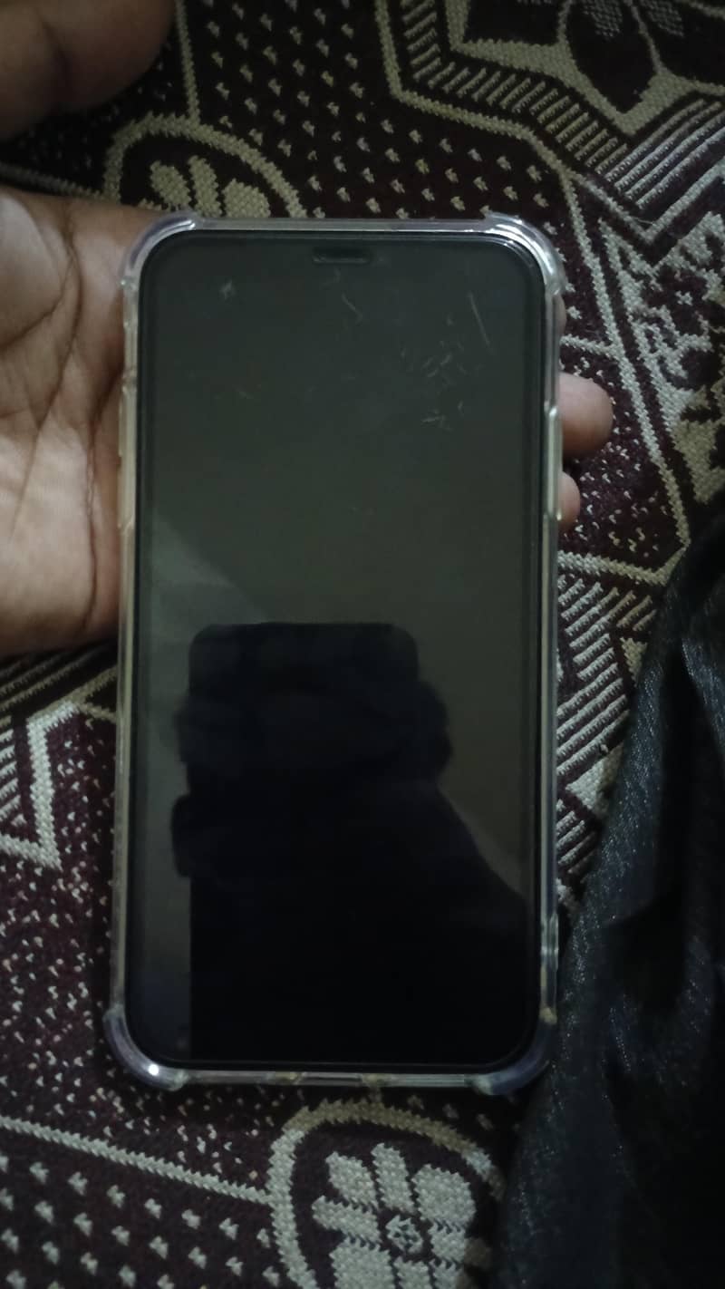 Apple iPhone 11 1