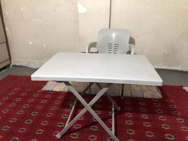 Plastic table and chair 0
