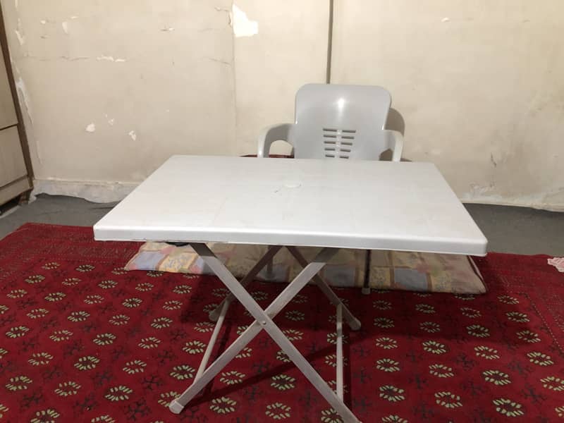 Plastic table and chair 1
