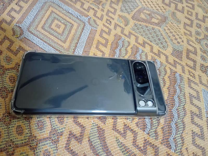 Google Pixel 8 Pro 2