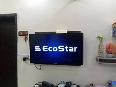 LED TV with USB