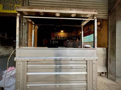 steel counter 3stove with 16 liter fryer & BBQ steel counter