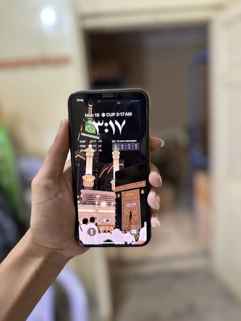 Apple iPhone XS 2