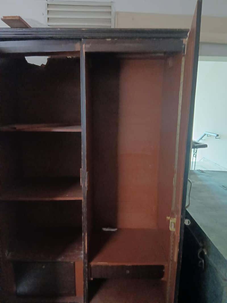 used wardrobe 1