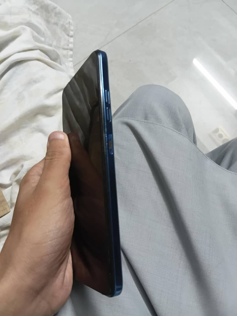 Tecno Spark 10C 4