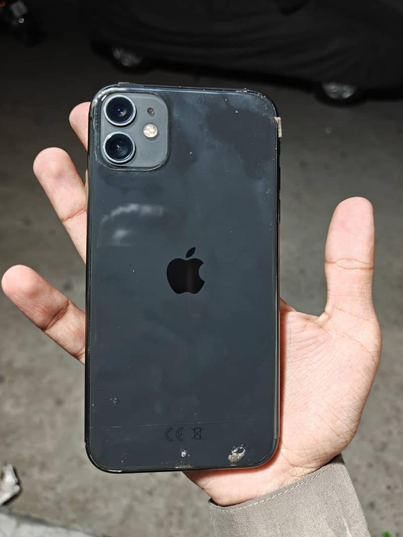 Apple iPhone 11 0